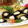Рулетики из баклажанов с сыром и чесноком